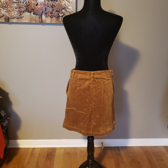Mini corduroy skirt Size 0 - Picture 4 of 10
